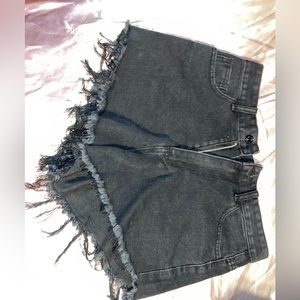 Raw Hem Embroidery Denim Short/black from SHEIN, size medium (6)